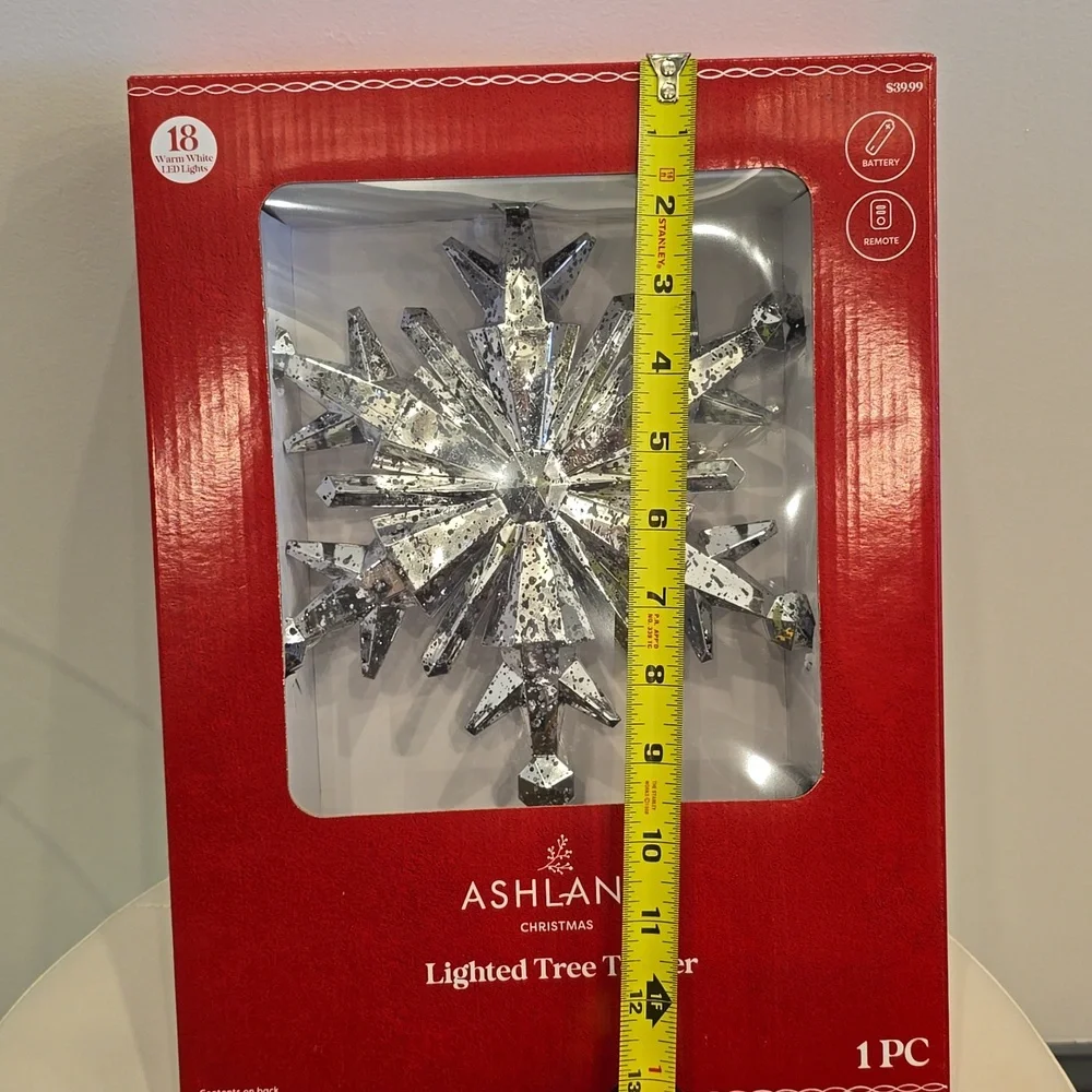 Ashland Remote control 18 LED light Christmas tree topper silver Snowflake new